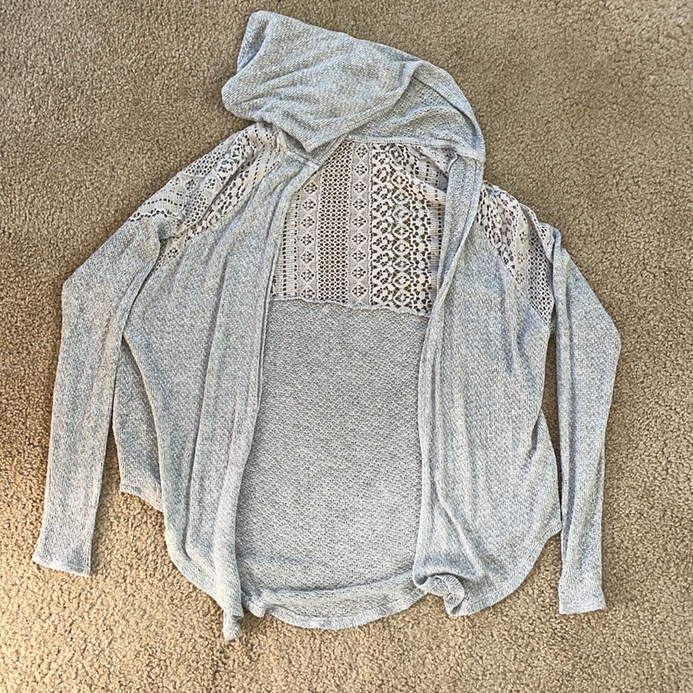 Hollister (SM) Cardigan Summer Sweater